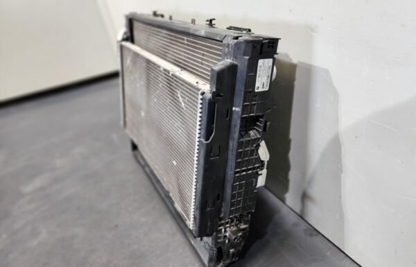 OEM BMW F87 F80 F82 M2 M3 M4 S55 Coolant Radiator AC Condenser Fan Shroud S55 SET - Image 5
