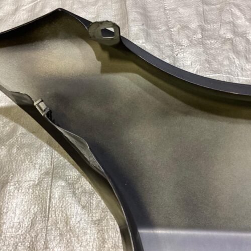 BMW F22 F23 BMW 2 Series Driver Side Fender / Glacier Silver Metallic B2005