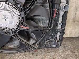 OEM BMW F80 F82 F83 M3 M4 S55 Coolant Radiator AC Condenser Fan Shroud S55 SET*