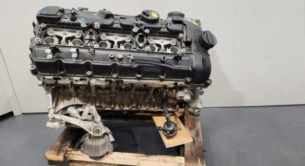 18 BMW M5 F90 S63 4.4L AWD OEM TWIN TURBO ENGINE MOTOR LONGBLOCK 67K #1644 - Image 10