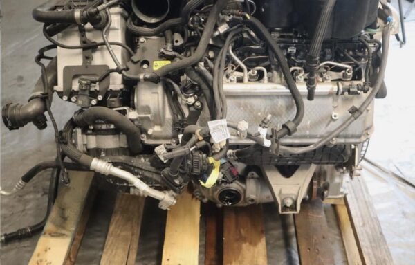 18 BMW M5 F90 S63 4.4L AWD OEM TWIN TURBO ENGINE MOTOR LONGBLOCK 67K #1644 - Image 3